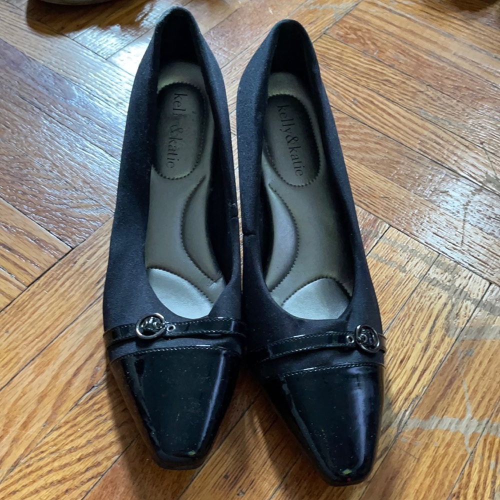 Women’s shoes